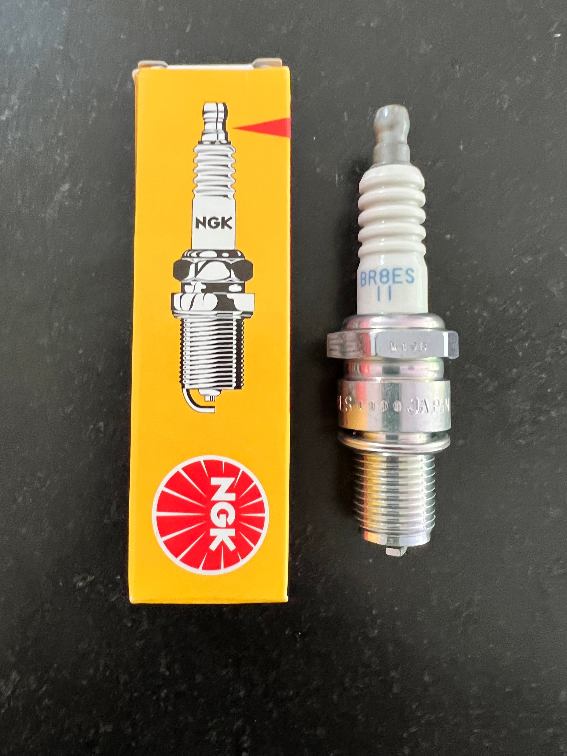 NGK BR8ES-11 Solid Tip Spark Plug 7986 - Jetguru